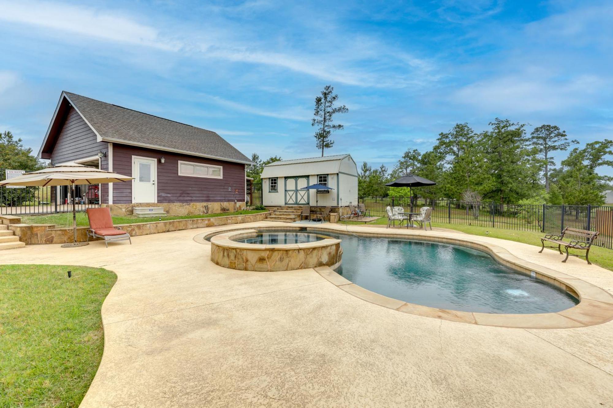 Sunny Smithville Getaway With Pool And Hot Tub! Exterior foto